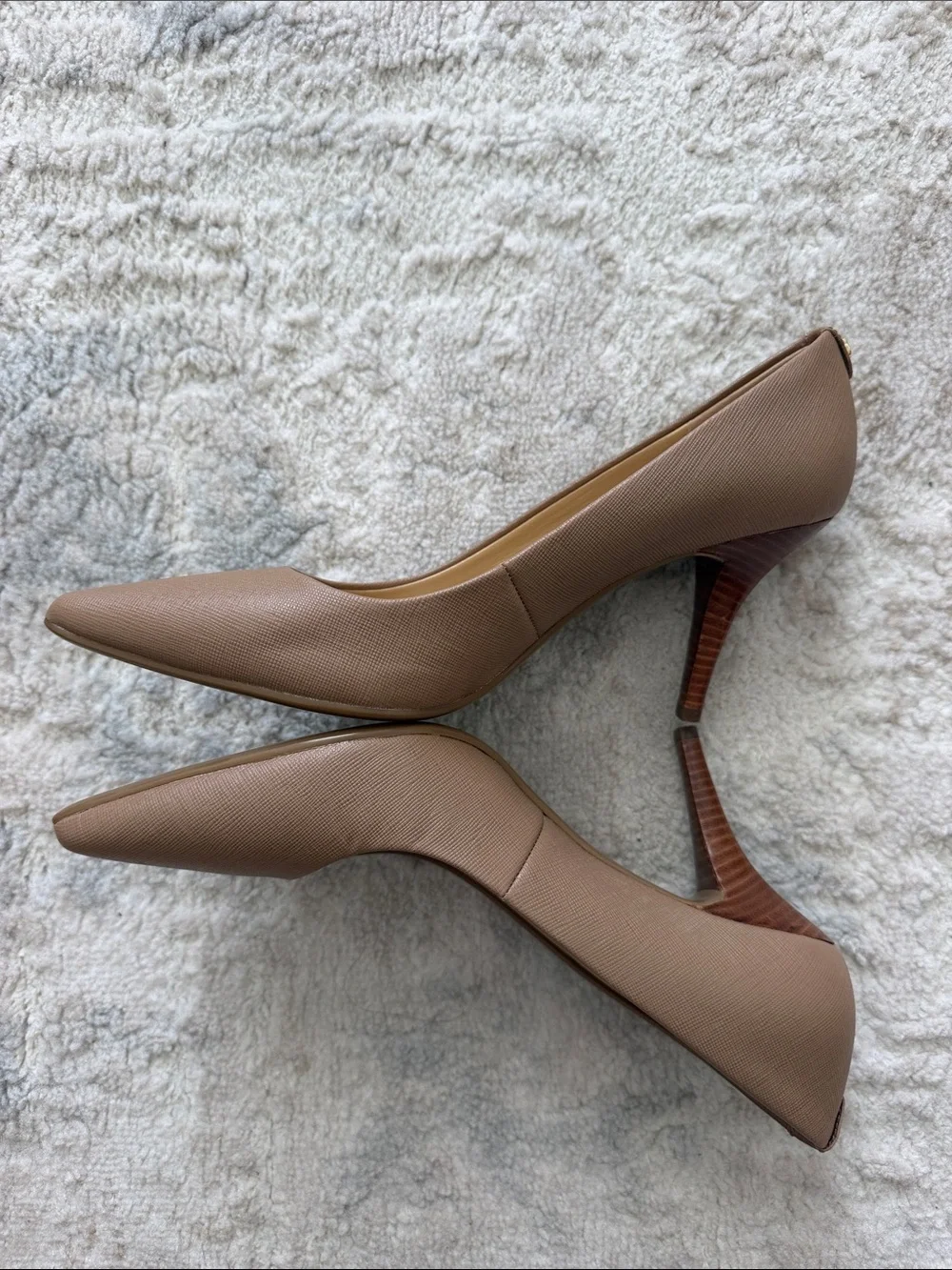 Michael Kors classic pointed